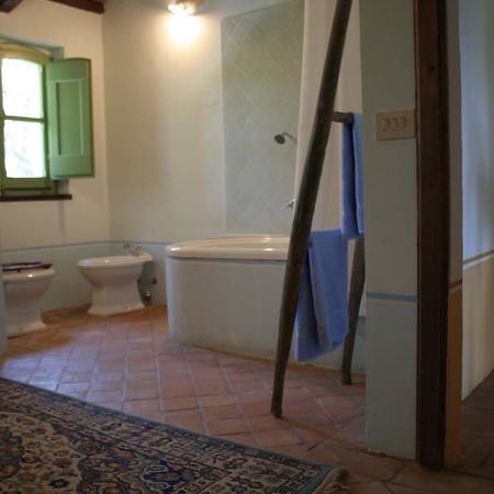 L'Ariete Guest House Montone  Exterior photo