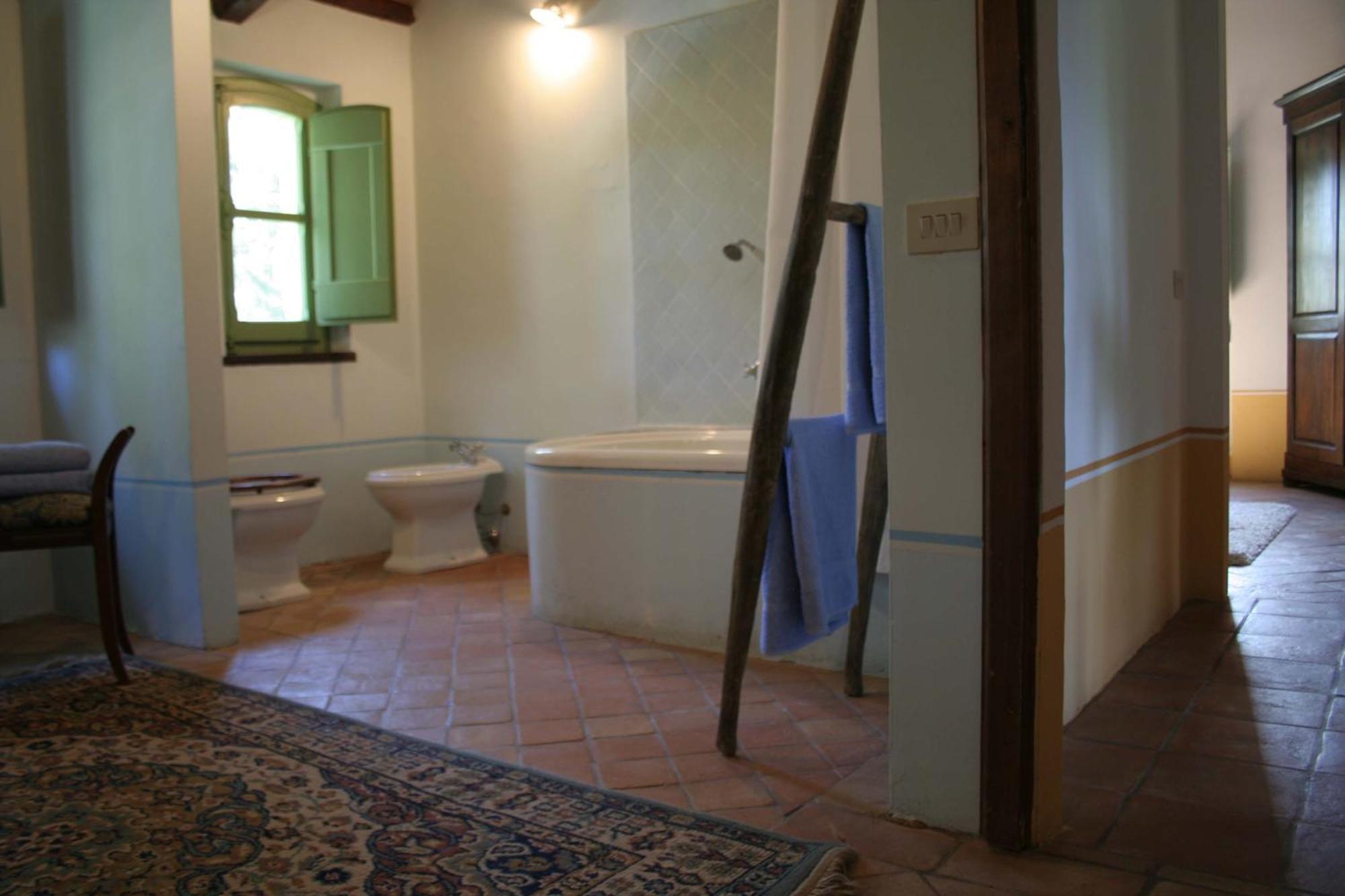 L'Ariete Guest House Montone  Exterior photo