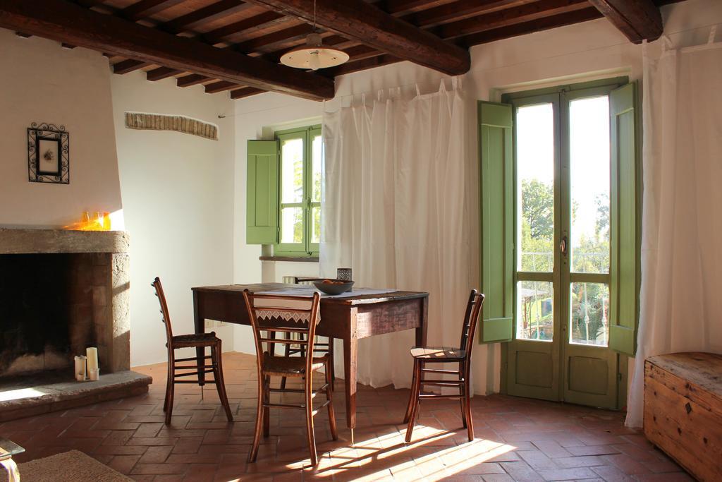 L'Ariete Guest House Montone  Exterior photo